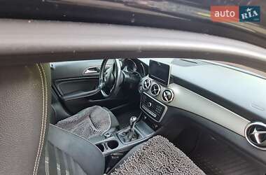 Внедорожник / Кроссовер Mercedes-Benz GLA-Class 2017 в 