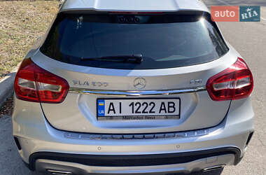 Внедорожник / Кроссовер Mercedes-Benz GLA-Class 2014 в 