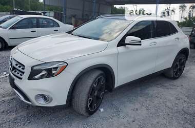 Mercedes-Benz GLA-Class 2019