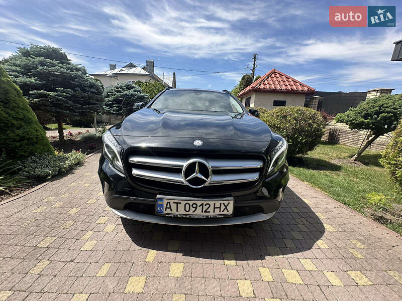 Внедорожник / Кроссовер Mercedes-Benz GLA-Class 2016 в Ивано-Франковске