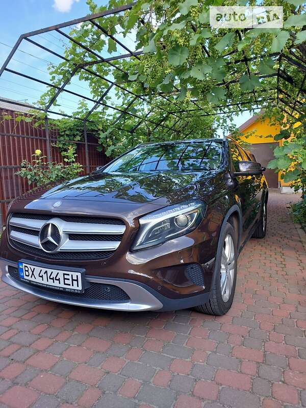 Mercedes-Benz GLA-Class 2016