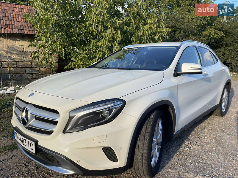 Внедорожник / Кроссовер Mercedes-Benz GLA-Class 2016 в Первомайске фото 4 Внедорожник / Кроссовер Mercedes-Benz GLA-Class 2016 в Первомайске