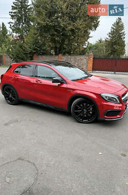 Внедорожник / Кроссовер Mercedes-Benz GLA-Class 2016 в Киеве