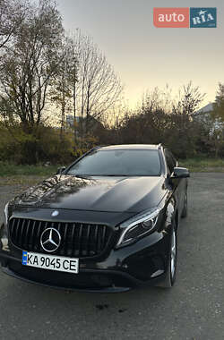 Mercedes-Benz GLA-Class 2015 Mercedes-Benz GLA-Class 2015