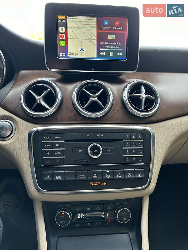 Внедорожник / Кроссовер Mercedes-Benz GLA-Class 2015 в Бориславе