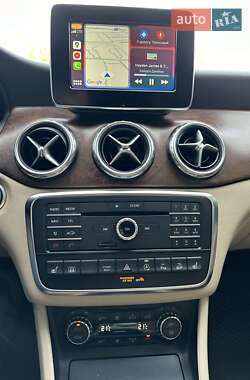 Внедорожник / Кроссовер Mercedes-Benz GLA-Class 2015 в 