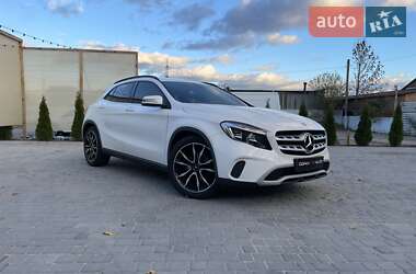 Внедорожник / Кроссовер Mercedes-Benz GLA-Class 2018 в Виннице