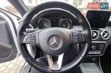 Внедорожник / Кроссовер Mercedes-Benz GLA-Class 2018 в 