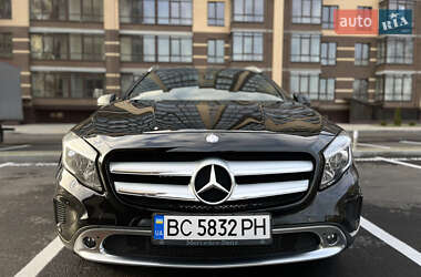 Mercedes-Benz GLA-Class 2015