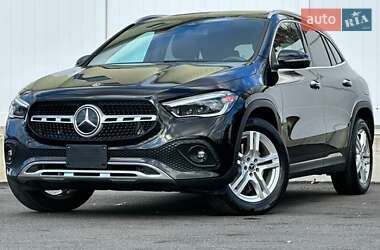 Внедорожник / Кроссовер Mercedes-Benz GLA-Class 2022 в 