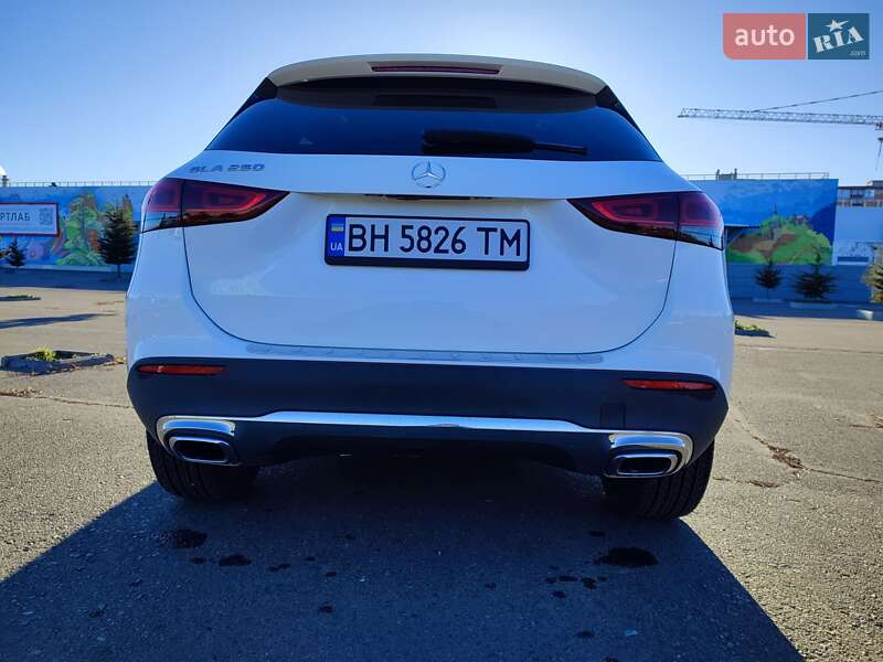 Внедорожник / Кроссовер Mercedes-Benz GLA-Class 2020 в Одессе