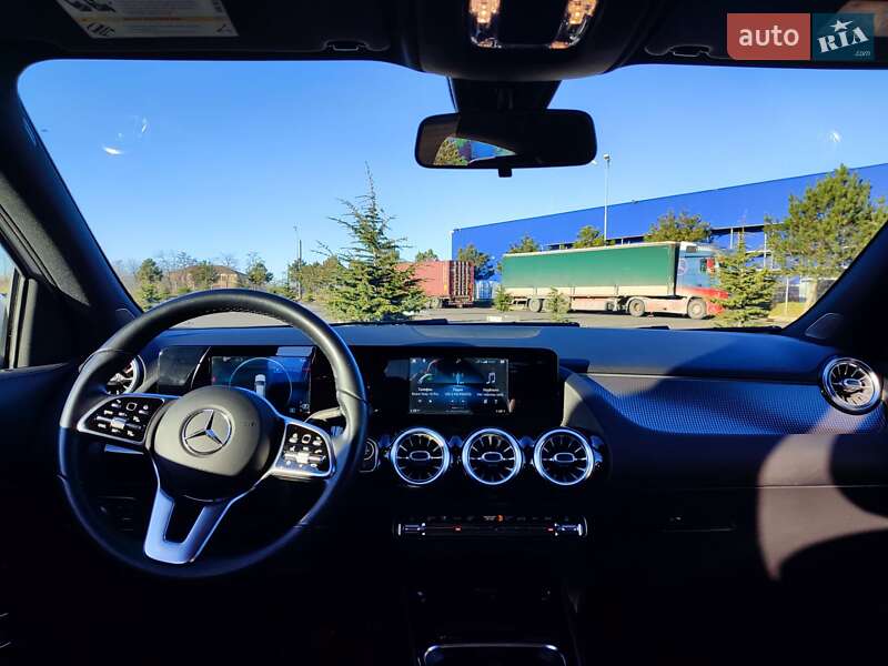 Внедорожник / Кроссовер Mercedes-Benz GLA-Class 2020 в Одессе