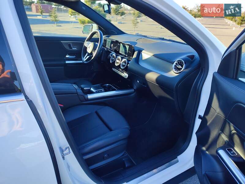 Внедорожник / Кроссовер Mercedes-Benz GLA-Class 2020 в Одессе