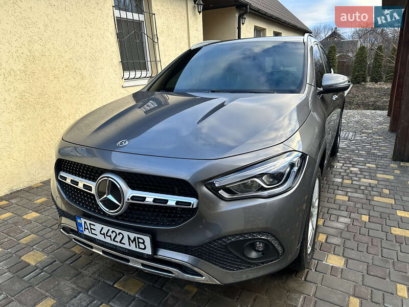 Позашляховик / Кросовер Mercedes-Benz GLA-Class 2020 в Кривому Розі