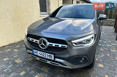 Mercedes-Benz GLA-Class 2020