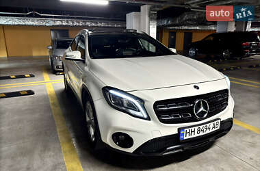 Внедорожник / Кроссовер Mercedes-Benz GLA-Class 2017 в 