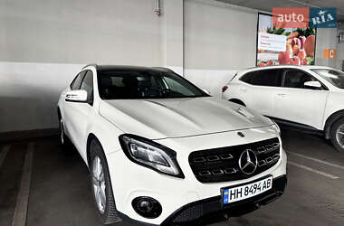 Внедорожник / Кроссовер Mercedes-Benz GLA-Class 2017 в 
