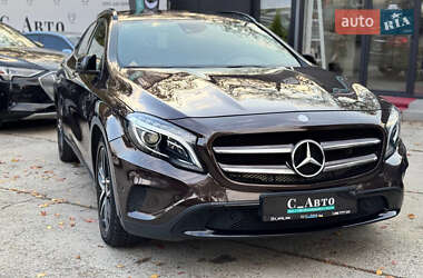 Позашляховик / Кросовер Mercedes-Benz GLA-Class 2014 в Чернівцях