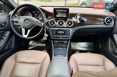 Позашляховик / Кросовер Mercedes-Benz GLA-Class 2014 в 