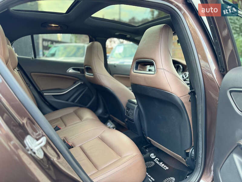 Внедорожник / Кроссовер Mercedes-Benz GLA-Class 2014 в Черновцах