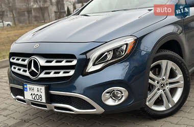 Позашляховик / Кросовер Mercedes-Benz GLA-Class 2019 в Одесі