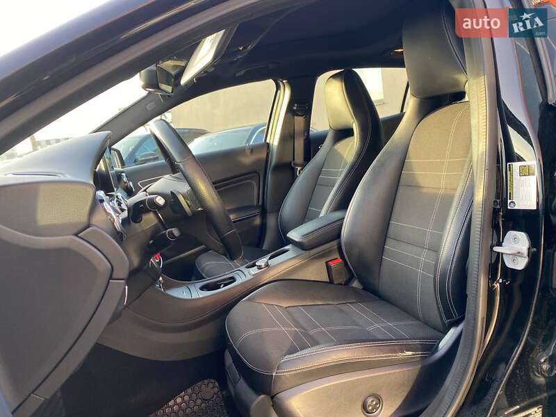 Внедорожник / Кроссовер Mercedes-Benz GLA-Class 2017 в Львове