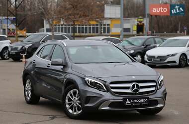 Внедорожник / Кроссовер Mercedes-Benz GLA-Class 2015 в Киеве