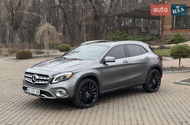 Внедорожник / Кроссовер Mercedes-Benz GLA-Class 2017 в 