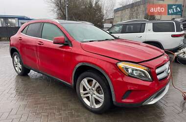 Mercedes-Benz GLA-Class 2015
