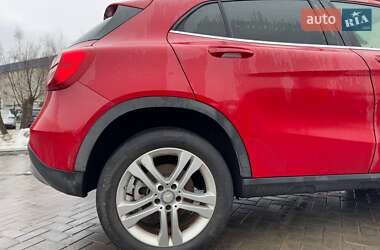 Внедорожник / Кроссовер Mercedes-Benz GLA-Class 2015 в 