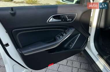 Позашляховик / Кросовер Mercedes-Benz GLA-Class 2017 в 