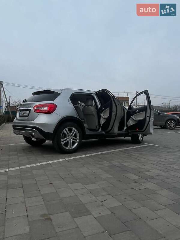 Внедорожник / Кроссовер Mercedes-Benz GLA-Class 2014 в Виннице фото 6 Внедорожник / Кроссовер Mercedes-Benz GLA-Class 2014 в Виннице