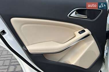 Внедорожник / Кроссовер Mercedes-Benz GLA-Class 2019 в 