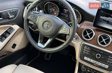 Внедорожник / Кроссовер Mercedes-Benz GLA-Class 2019 в 