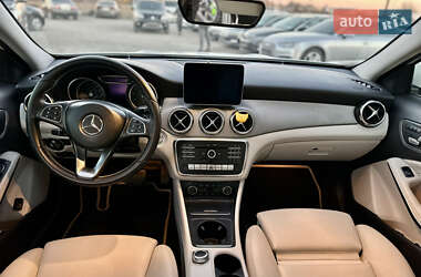 Внедорожник / Кроссовер Mercedes-Benz GLA-Class 2018 в 