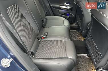 Внедорожник / Кроссовер Mercedes-Benz GLA-Class 2020 в 