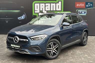 Внедорожник / Кроссовер Mercedes-Benz GLA-Class 2020 в 