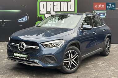 Внедорожник / Кроссовер Mercedes-Benz GLA-Class 2020 в 