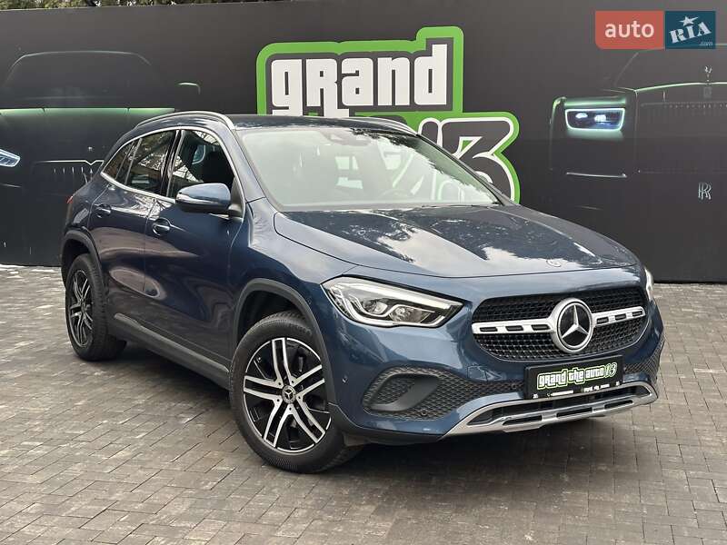 Внедорожник / Кроссовер Mercedes-Benz GLA-Class 2020 в 