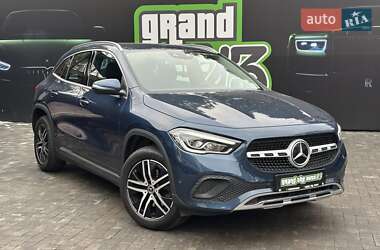 Внедорожник / Кроссовер Mercedes-Benz GLA-Class 2020 в 