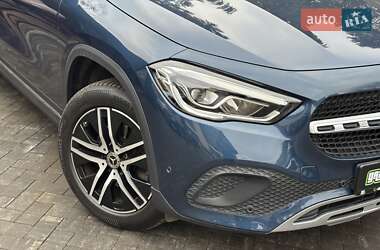 Внедорожник / Кроссовер Mercedes-Benz GLA-Class 2020 в 