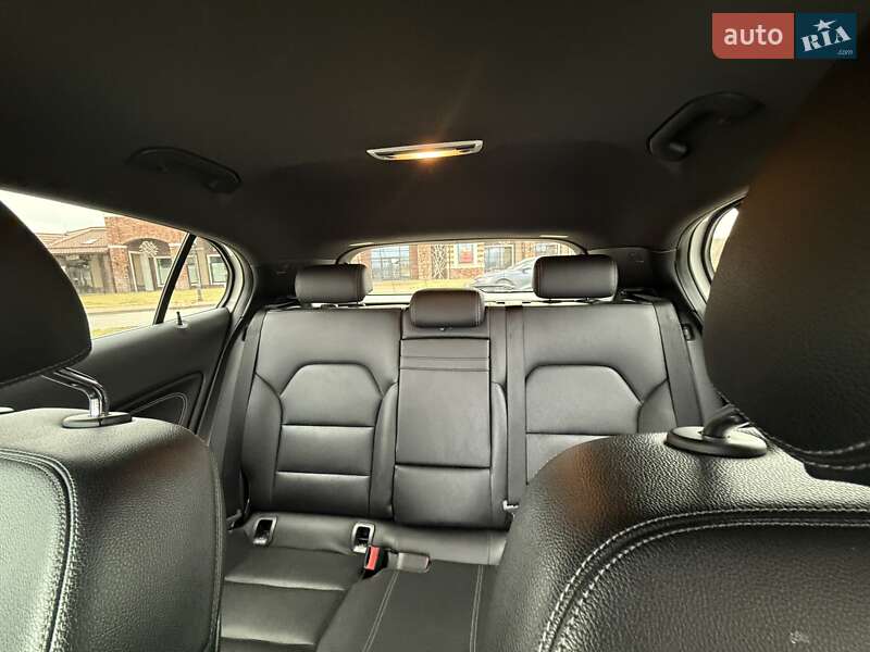 Позашляховик / Кросовер Mercedes-Benz GLA-Class 2017 в Києві