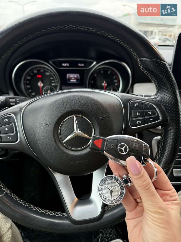 Позашляховик / Кросовер Mercedes-Benz GLA-Class 2017 в Києві