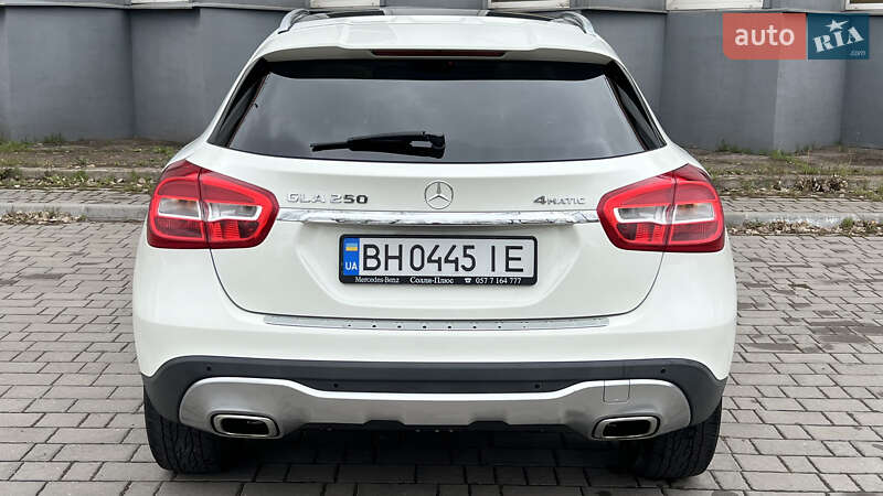 Внедорожник / Кроссовер Mercedes-Benz GLA-Class 2017 в Запорожье