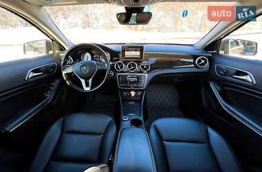 Позашляховик / Кросовер Mercedes-Benz GLA-Class 2015 в 