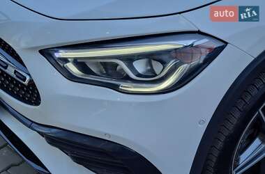 Внедорожник / Кроссовер Mercedes-Benz GLA-Class 2023 в 