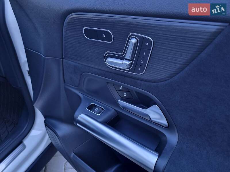 Позашляховик / Кросовер Mercedes-Benz GLA-Class 2023 в Одесі