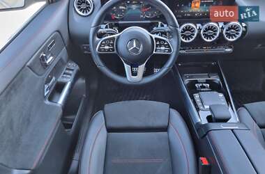Внедорожник / Кроссовер Mercedes-Benz GLA-Class 2023 в 