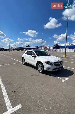 Mercedes-Benz GLA-Class 2017 Mercedes-Benz GLA-Class 2017