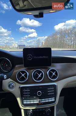 Внедорожник / Кроссовер Mercedes-Benz GLA-Class 2017 в 